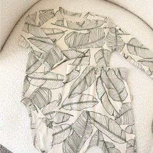 Goumi Kids Long Sleeve Bodysuit & Baby Pants - Banana Leaf / 3-6 Months